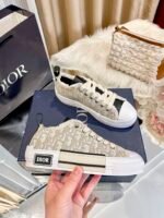Dior New Embroidered White Low Top Shoes - Image 2
