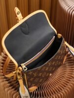 [TOP] Louis Vuitton LV Diane NM Handbag Monogram Canvas - Bag - Image 8