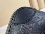 Louis Vuitton Crossbody Massanger Bag - Image 8