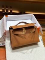 Hermes Kelly Mini 1st Kelly Pochette Generation Epsom Palm Leather-Golden Brown - Image 3