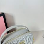 Miu Miu Logo Patch Zipped Clutch Bag - Image 7