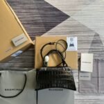 Balenciaga HOURGLASS HANDBAG - Bag - Image 2