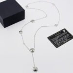 Chanel Les infinis de Camélia necklace - Image 2