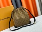Louis Vuitton LV Noé Trunk PM Bucket - Bag - Image 3