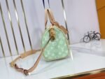 Louis Vuitton Speedy P9 Bandoulière 50  Frozen Lime - Vert Clair - Bag - Image 4