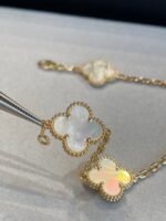 Van Cleef & Arpels Vintage Alhambra Bracelet, 5 motifs - Image 8