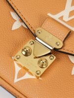 Louis Vuitton Pochette Métis East West Embossed grain cowhide - Arizona/Cream - Image 8