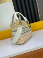 Dior The LADY D-LITE Bag - Image 6