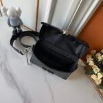 Louis Vuitton Soul Trunk Black Leather Handbag - Image 5