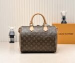 Louis Vuitton 57th Street NYC Speedy Soft 30 Handbag - Image 5