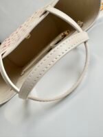 Louis Vuitton Neverfull Gradient Red MM Shopper Bag - Image 7
