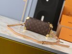 Louis Vuttion Side Trunk PM Brown And Beige - Bag - Image 4