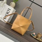 Loewe Mini Puzzle Fold Tote in shiny calfskin Brown - Bag - Image 2