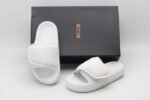 Yeezy Slide 4 - Image 8