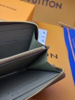 [TOP]Louis Vuitton Zippy Wallet - Apricot - Image 8