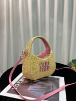 miumiu Wander matelassé nappa leather hobo bag - Pink - Image 2
