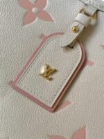 Louis Vuitton LV Carryall PM - White and Pink Bag - Image 4