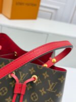 Louis Vuitton LV NeoNoe MM Bucket Bag - Red - Image 6
