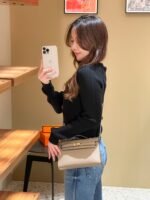 Hermes Kelly Mini 1st Kelly Pochette Generation Epsom Palm Leather-Trench Coat Gray - Image 9
