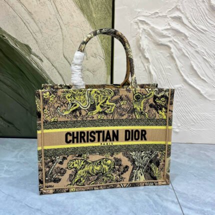 Dior Book Tote - Medium - Bag