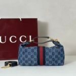 Gucci Vanity Top Handle Blue and white GG denim - Bag - Image 5