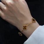 Van Cleef & Arpels Vintage Alhambra Bracelet, 5 motifs - Image 10