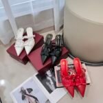 Valentino Garavani Black French Bow Heels - Image 11