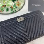 Chanel Caviar Chevron Quilted Wallet -Fishseed Pattern Silver Wallet - Image 7