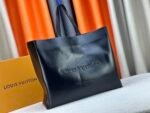 Louis Vuitton Maison Fondée En 1854 Black - Bag - Image 3