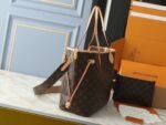 Louis Vuitton Neverfull Bandoulière Inside Out MM Size Khaki Bag - Image 4