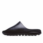 Yeezy Slides Black FW6348 - Image 2