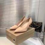Christian Louboutin Kate Pumps Patent Calf Leather Beige-Shoes - Image 6