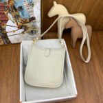 Hermes Evelyn Nata Taurillon Clemence with Palladium Hardware - Image 5