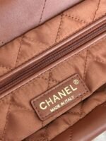 [TOP]CHANEL 22 HANDBAG Shiny Calfskin & Silver-Tone Dark Brown Bag - Image 9