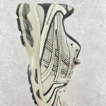 Asics Athletic Casual Breathable Professional Running Shoes - Rice Gray - Image 4