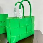 Bottega Veneta Medium Arco Leather Tote Bag- Light Green - Bag - Image 3
