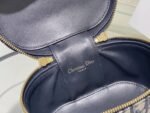 [TOP] Dior Small CD Signature Vanity Case - Image 9