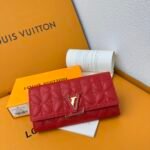 Louis Vuitton Capucines Compact Maxi Red Wallet ﻿ - Image 9