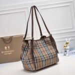 Burberry Invisible War Horse Shopper - Checkered Brown Bag - Image 3