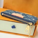 Louis Vuitton LV Denim Key Pouch - Image 5