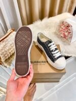 Burberry New Listing Temperament White Shoes - Black Shoes - Image 8
