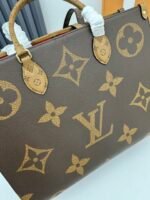 LOUIS VUITTON LV Monogram Canvas Onthego GM Black Leather Long Strap - Bag - Image 9