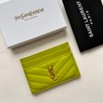 Saint Laurent CASSANDRE MATELASSÉ card case in lambskin -Green Wallet - Image 2