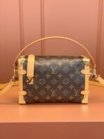 [TOP] Louis Vuitton Fall Winter 2024 Fashion Show Collection Side Trunk