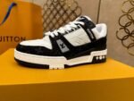 [TOP] Louis Vuitton Sneakers Black - Image 2
