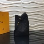Louis Vuitton LV NeoNoe MM Bucket Bag - Image 8