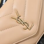 SAINT LAURENT LOULOU in MATELASSÉ Lambskin - Image 10
