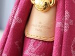 Louis Vuitton Coussin Small Handbag - Image 10