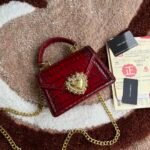 [TOP] Dolce & Gabbana Chain Tote Crossbody Bag - Red and Black Crocodile Bag - Image 3