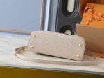 Louis Vuitton Capucines Taurillon leather - Galet / Tan / Chocolate - Image 5